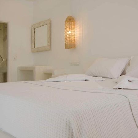 Kritamos Suites Irakleia  Exterior foto